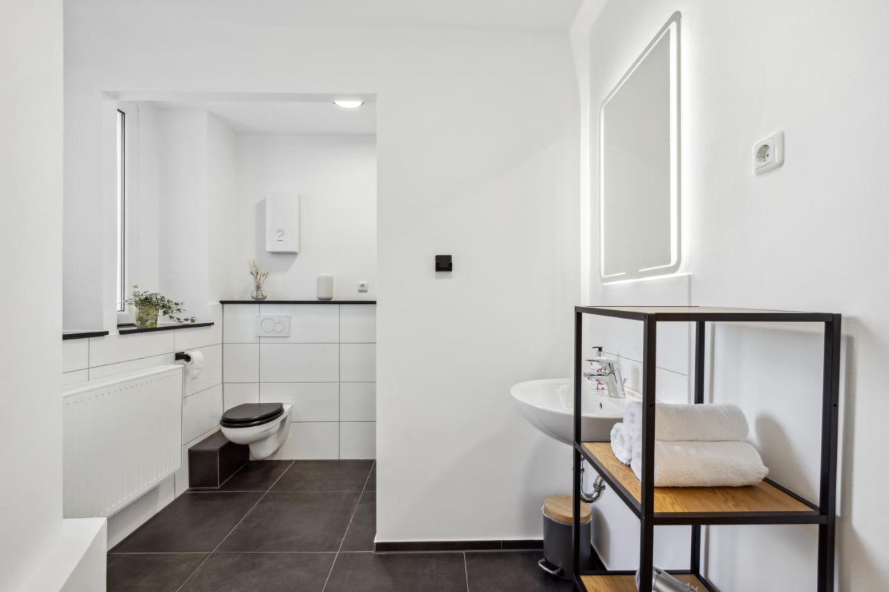 Mark 51-7 - Workplace - Netflix - Washer Dryer - Modern Design โบคุห์ม ภายนอก รูปภาพ
